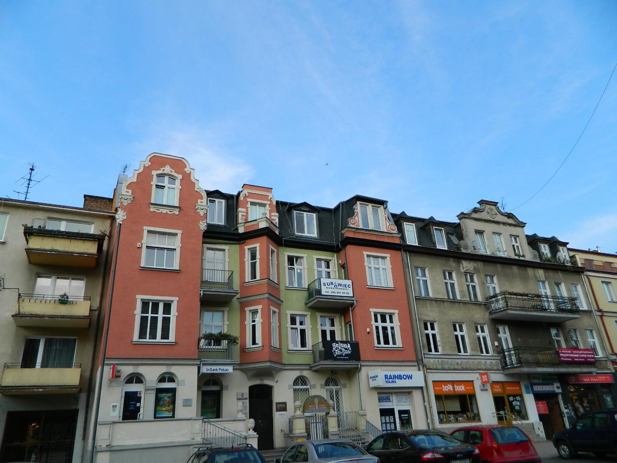 Gdansk-dmowskiego 6 * Gdansk